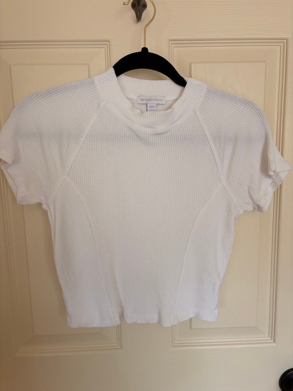 Beyond Yoga White Ribbed Modal Cropped Tee Top M